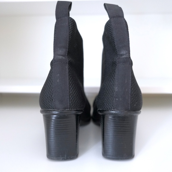 San Miguel - Stretch Ankle Boot in Black - Picture 4 of 7